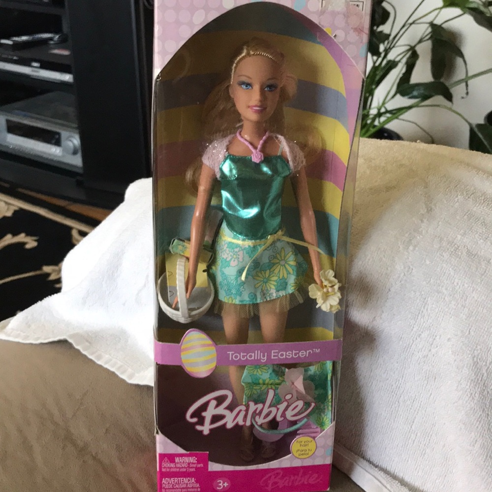 2006 Totally Easter Barbie